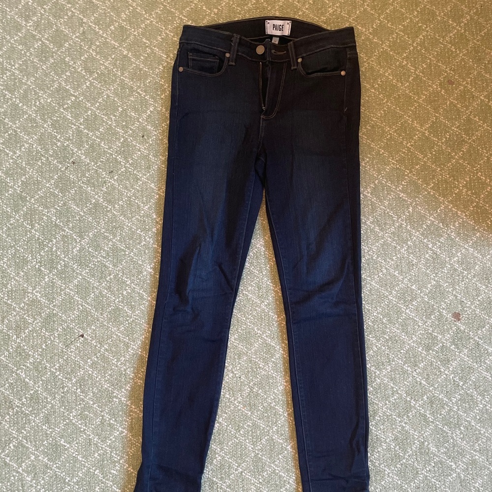 Dark wash skinny jeans
